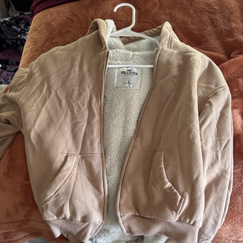 Hollister Beige Fleece-Lined Jacket
